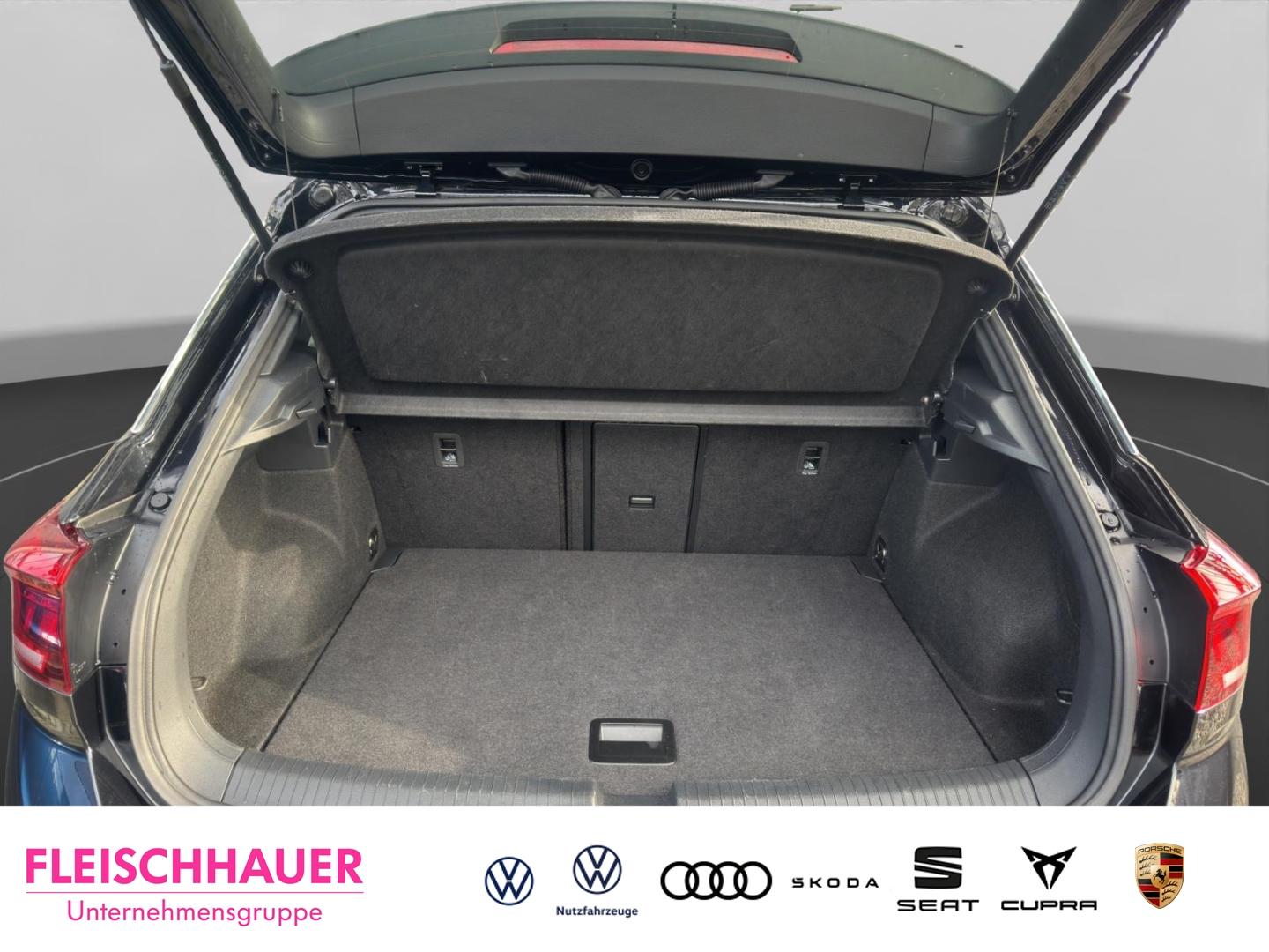 Volkswagen T-Roc 1.5 TSI DSG R-Line