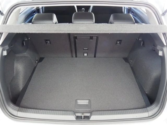 Volkswagen Golf Rabbit TSI