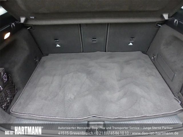 Mercedes-Benz B 180 Progressive Sedan