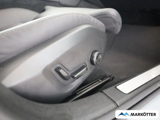 Volvo V60 AWD Dark Plus Recharge