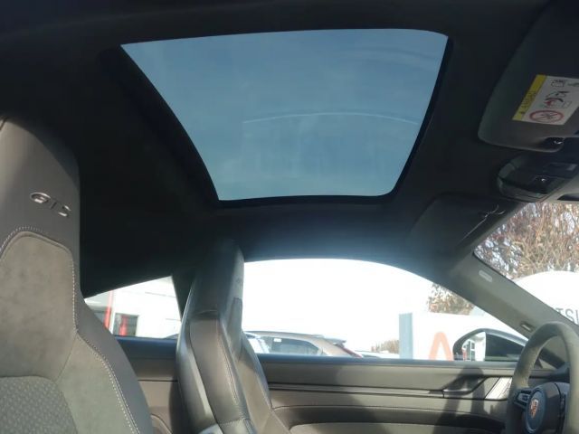 Porsche 992 Carrera Coupé GTS Turbo