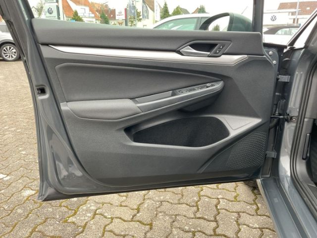 Volkswagen Golf 1.5 TSI Golf VIII Life