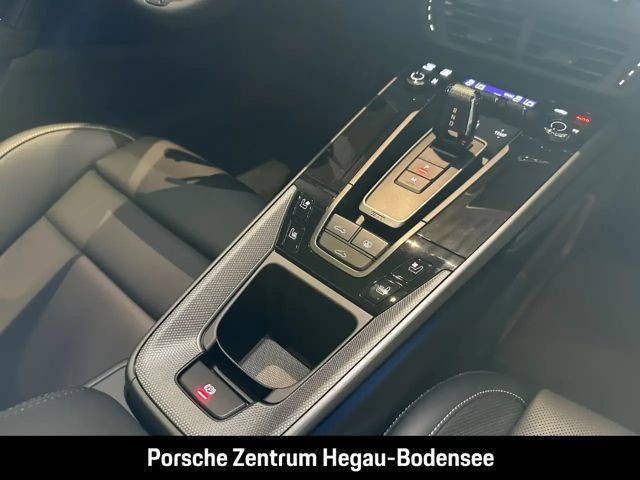 Porsche 992 Carrera Coupé S