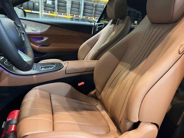 Mercedes-Benz E 200 AMG Line Coupé