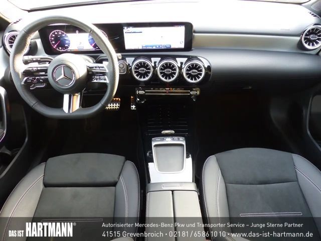 Mercedes-Benz A 200 AMG Line