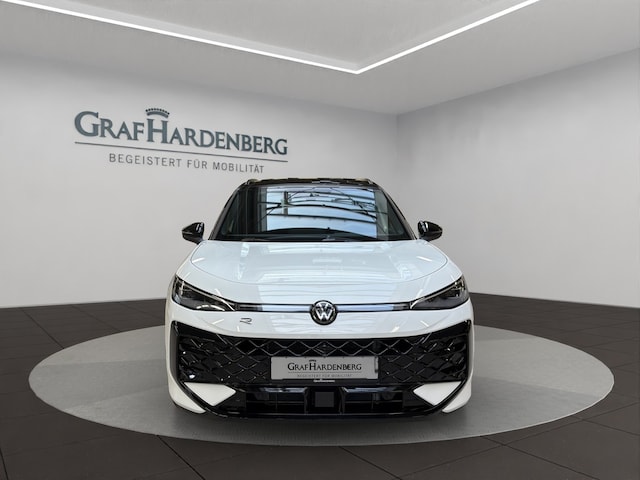 Volkswagen T-Roc 1.5 eTSI DSG R-Line