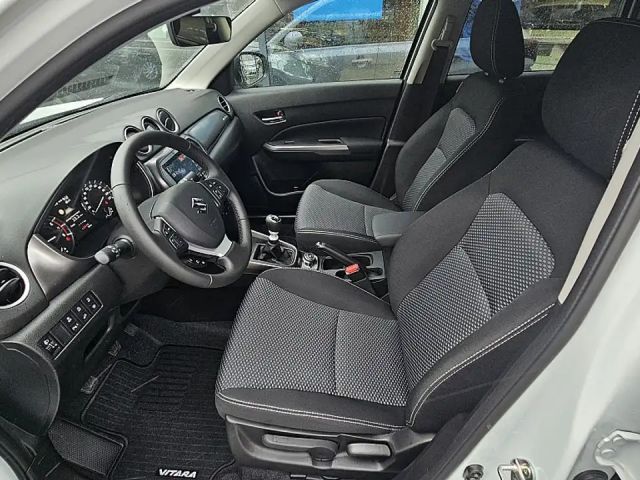 Suzuki Vitara AllGrip Hybrid Shine