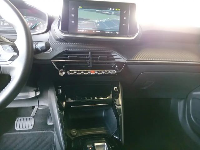 Peugeot E-2008 Allure Pack