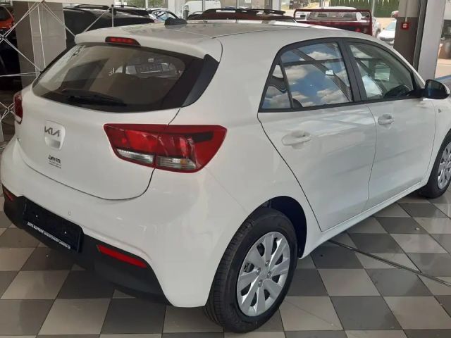 Kia Rio GDi