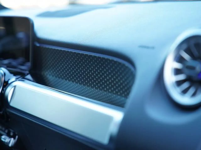 Mercedes-Benz EQB 300 4MATIC Progressive