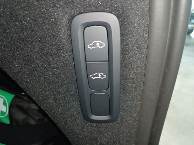 Volvo XC90 AWD Dark T8 Ultra