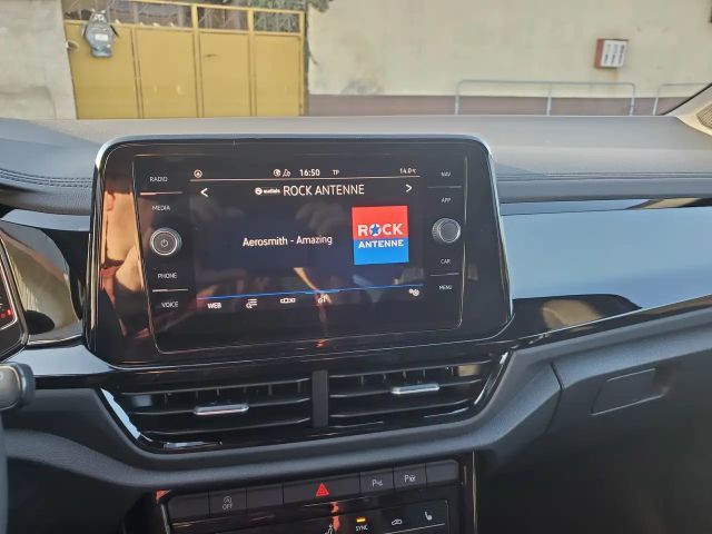 Volkswagen T-Roc IQ.Drive R-Line