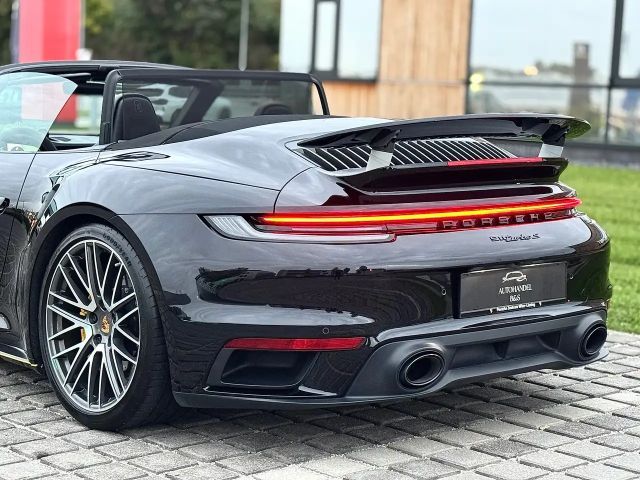 Porsche 992 Cabrio S Turbo