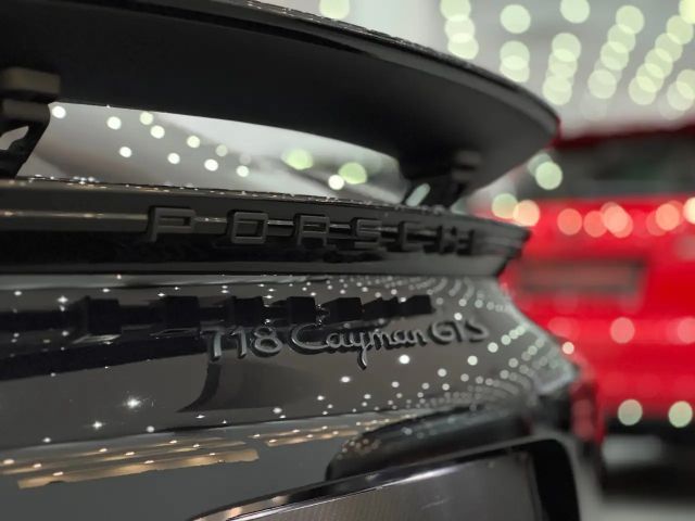 Porsche Cayman 4 Coupé GTS