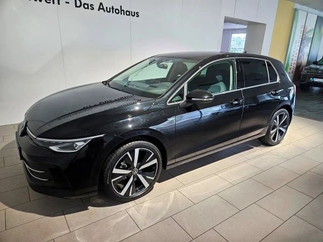 Volkswagen Golf 1.5 eTSI DSG Style