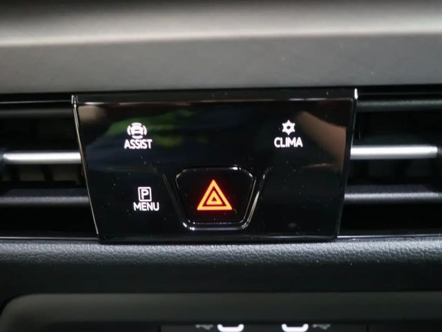 Volkswagen Golf DSG Life Variant