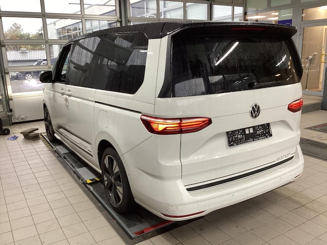Volkswagen Multivan 2.0 TSI DSG Lang T7