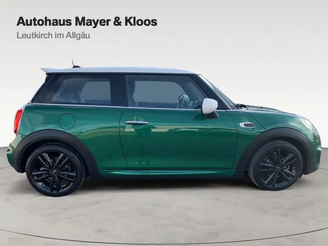 MINI Cooper John Cooper Works Trim