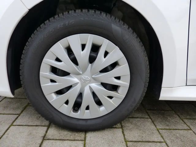 Toyota Yaris Comfort Hatchback