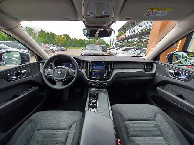 Volvo XC60 AWD Momentum