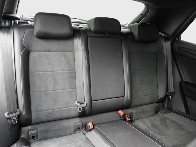 Volkswagen T-Roc 1.5 TSI DSG R-Line