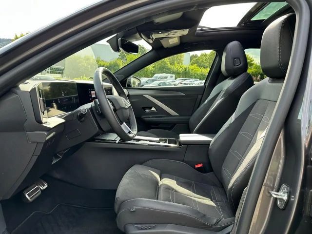 Opel Astra Ultimate business+