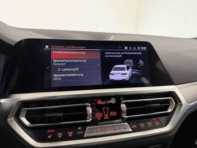 BMW 330 330e M-Sport Sedan