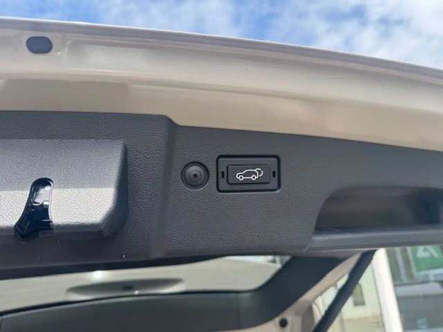 SsangYong Torres EVX LUX 152kW Titanium