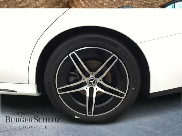 Mercedes-Benz E 200 AMG Line Estate