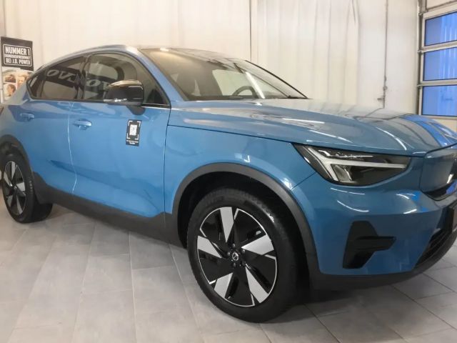 Volvo C40 AWD Plus