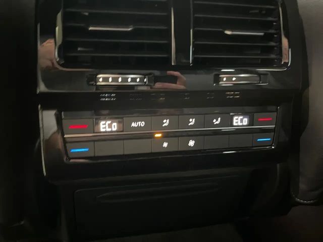 Volkswagen Touareg 3.0 V6 TDI R-Line