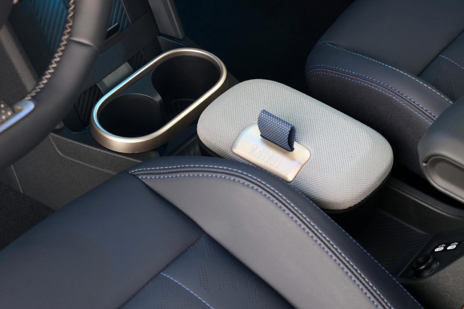 MINI Cooper Favoured John Cooper Works