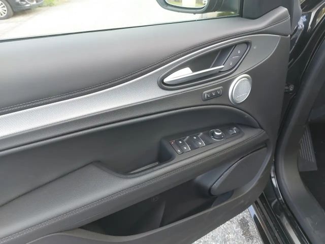 Alfa Romeo Stelvio AWD Veloce