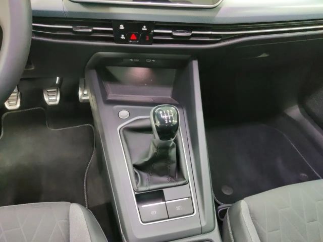 Volkswagen Golf 1.5 TSI Plus