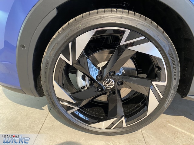 Volkswagen T-Roc 1.5 eTSI DSG R-Line