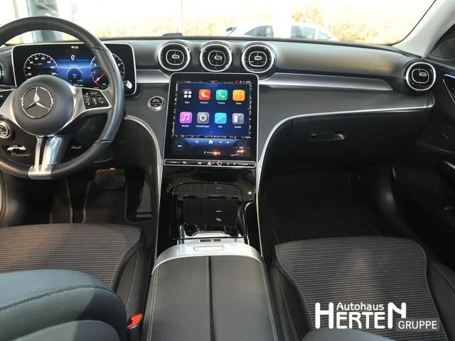 Mercedes-Benz C 200 AVANTGARDE Sedan