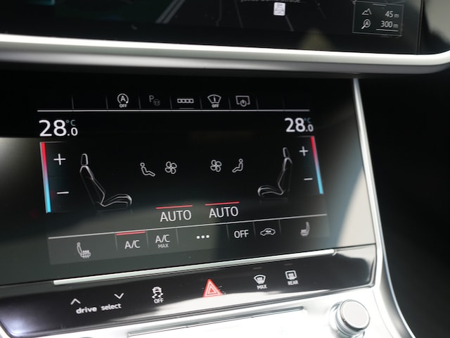 Audi A6 50 TDI Avant Quattro S-Line