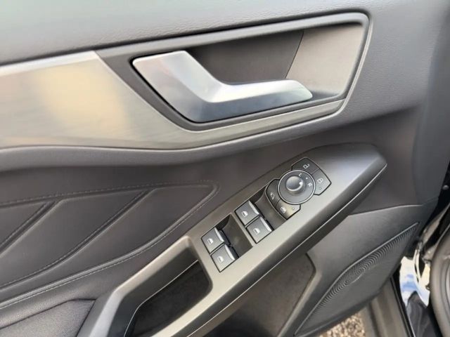 Ford Focus EcoBoost Titanium Wagon