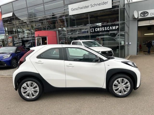 Toyota Aygo X Business Hatchback