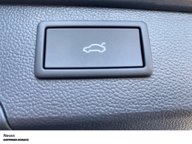 Volkswagen Passat 2.0 TDI DSG R-Line Style