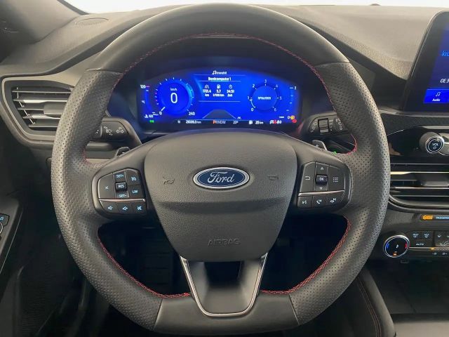 Ford Kuga ST Line