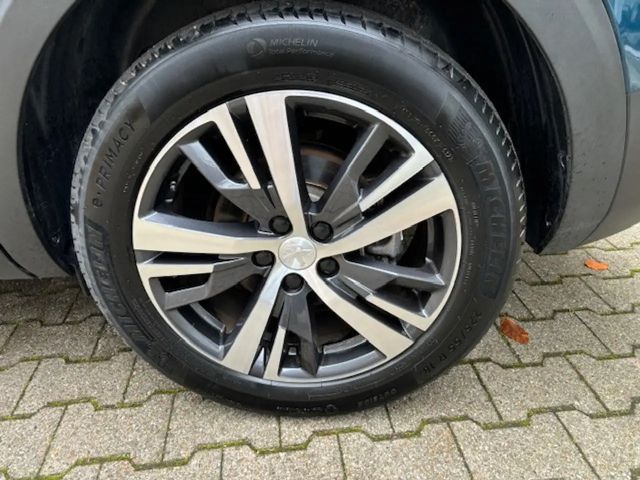Peugeot 5008 Allure Pack