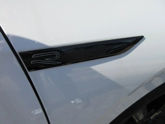 Volkswagen Golf 1.5 TSI IQ.Drive R-Line