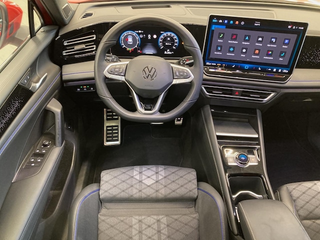 Volkswagen Tiguan DSG IQ.Drive R-Line