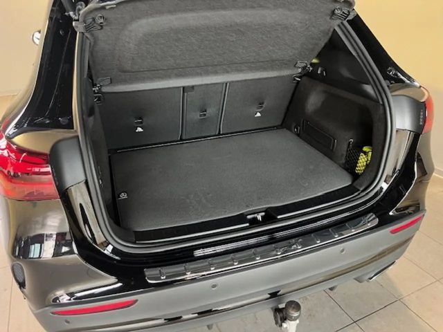 Mercedes-Benz GLA 220 4MATIC AMG Line