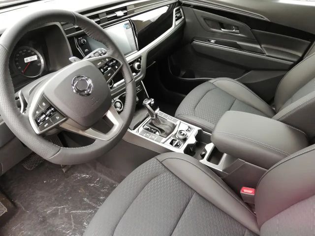 SsangYong Korando 2WD Quartz