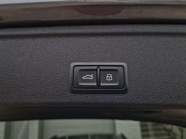 Audi A4 35 TDI Avant S-Line