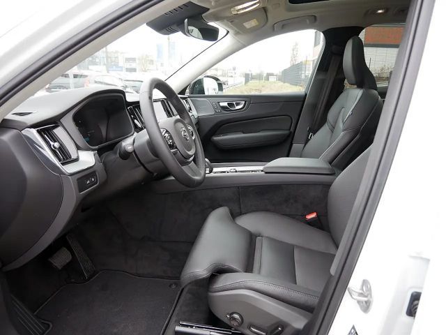 Volvo XC60 AWD Dark Plus T6