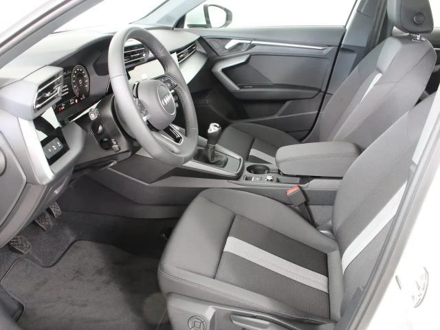 Audi A3 30 TDI Sedan