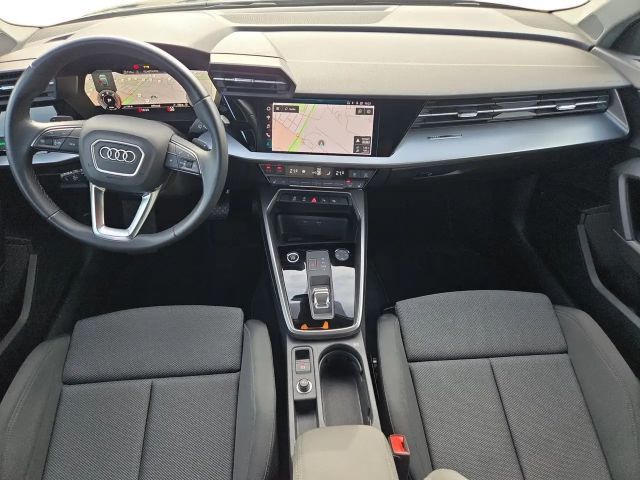 Audi A3 30 TDI S-Tronic Sedan